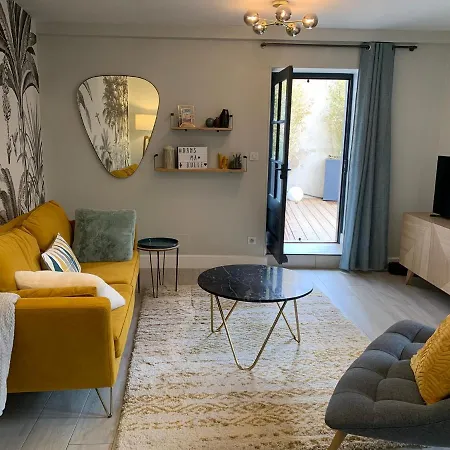 Dans Ma Bulle - Les Balcons De La Cite Holiday home *